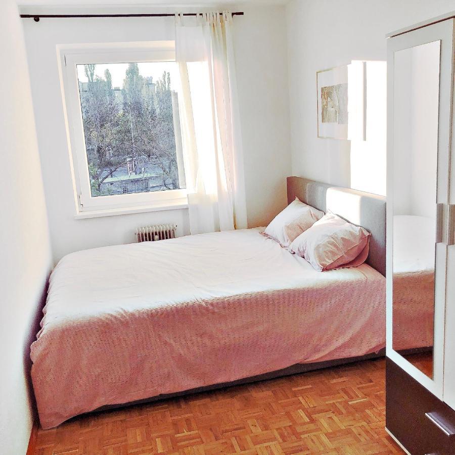 Modern New Danube Apartment, Perfect Location Vienna Exterior photo